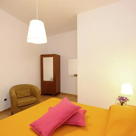 House & Апартаменти